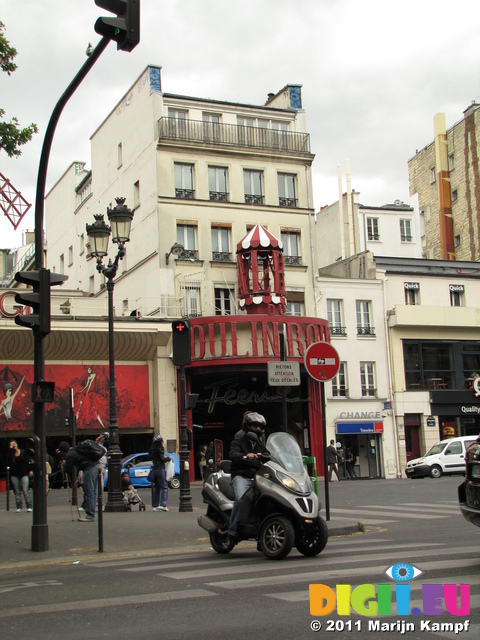 SX18311 Trike motorcycle at Moulin Rouge